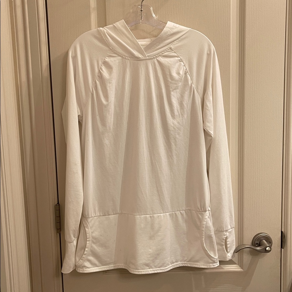 Cabela's Cream Long Sleeve Hoodie